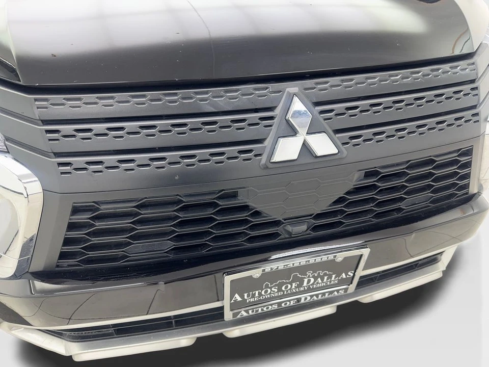 2024 Mitsubishi Eclipse Cross - Image 25 of 31
