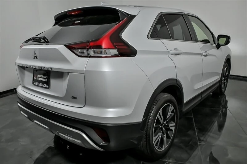 2024 Mitsubishi Eclipse Cross - Image 10 of 31