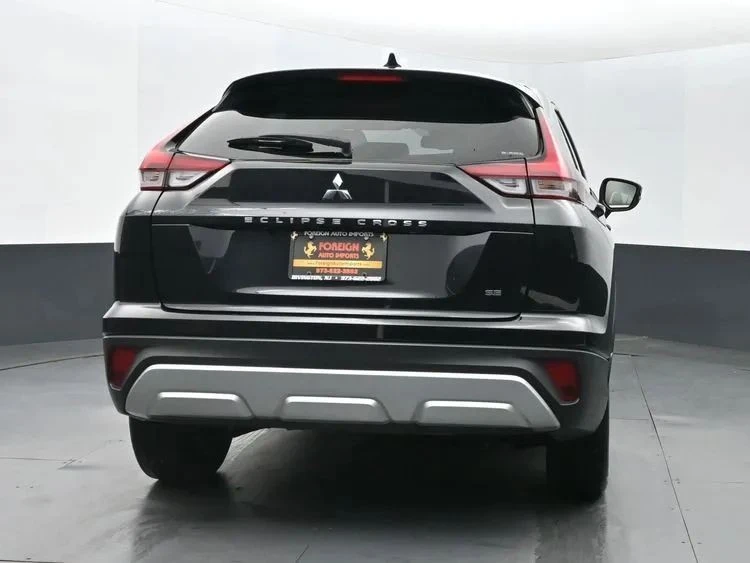 2024 Mitsubishi Eclipse Cross - Image 8 of 12