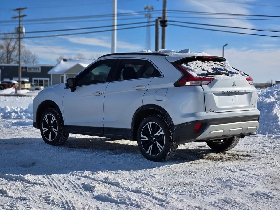 2024 Mitsubishi Eclipse Cross - Image 5 of 12