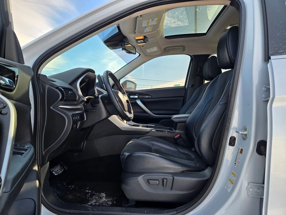 2024 Mitsubishi Eclipse Cross - Image 10 of 12