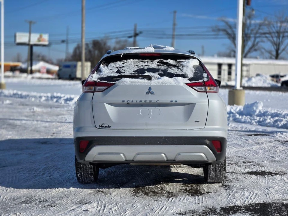 2024 Mitsubishi Eclipse Cross - Image 6 of 12