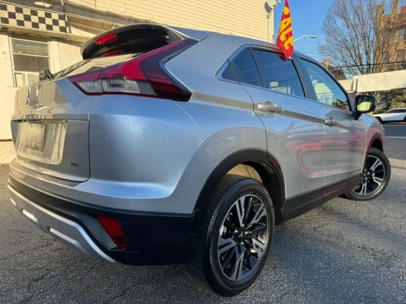 2024 Mitsubishi Eclipse Cross - Image 4 of 12