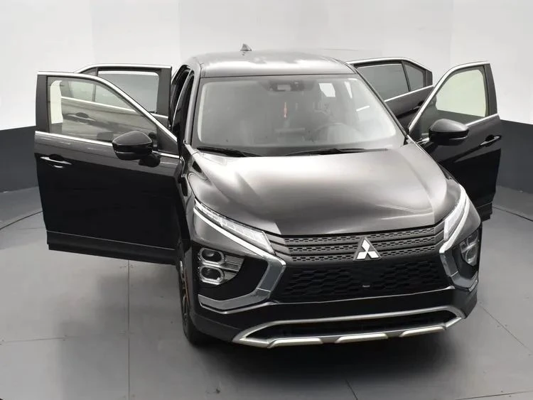 2024 Mitsubishi Eclipse Cross - Image 10 of 12