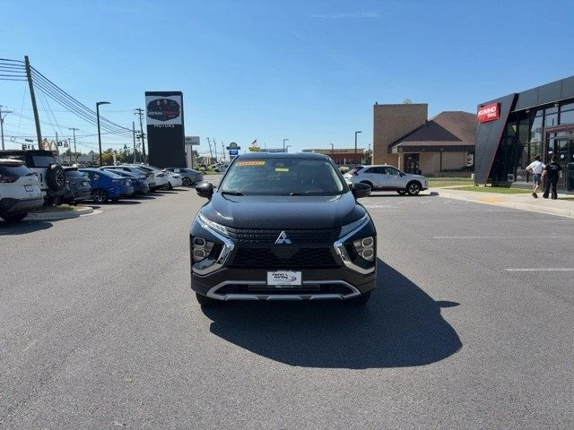 2024 Mitsubishi Eclipse Cross - Image 2 of 20
