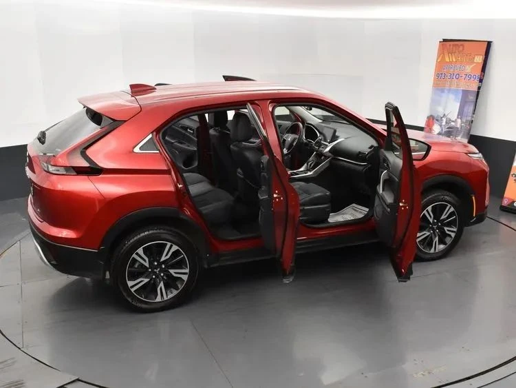 2024 Mitsubishi Eclipse Cross - Image 6 of 12