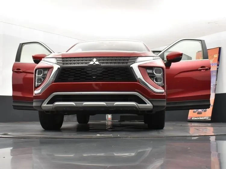 2024 Mitsubishi Eclipse Cross - Image 11 of 12