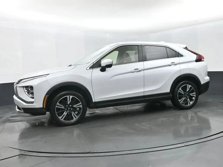 2024 Mitsubishi Eclipse Cross - Image 5 of 12