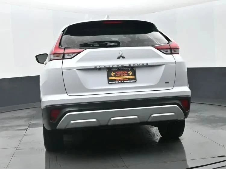 2024 Mitsubishi Eclipse Cross - Image 8 of 12