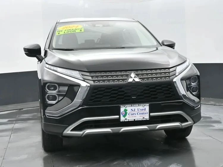 2024 Mitsubishi Eclipse Cross - Image 3 of 12