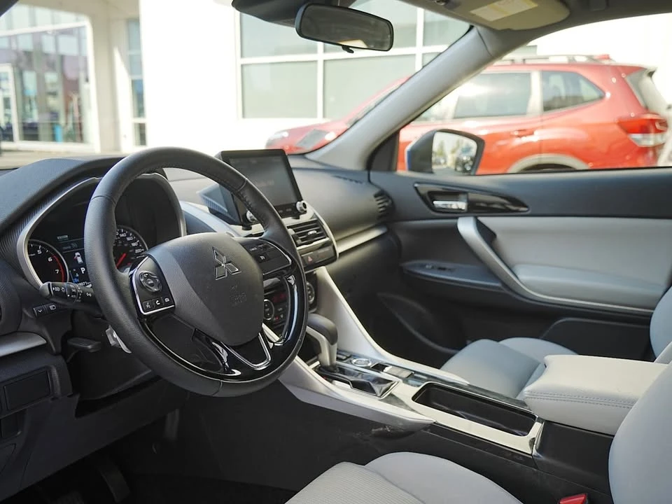 2024 Mitsubishi Eclipse Cross - Image 15 of 20