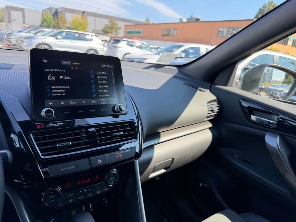 2024 Mitsubishi Eclipse Cross - Image 9 of 16