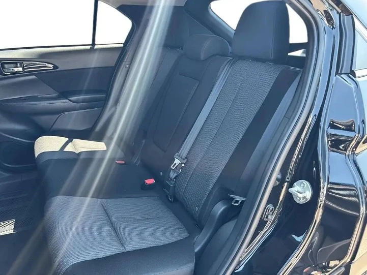 2024 Mitsubishi Eclipse Cross - Image 8 of 20