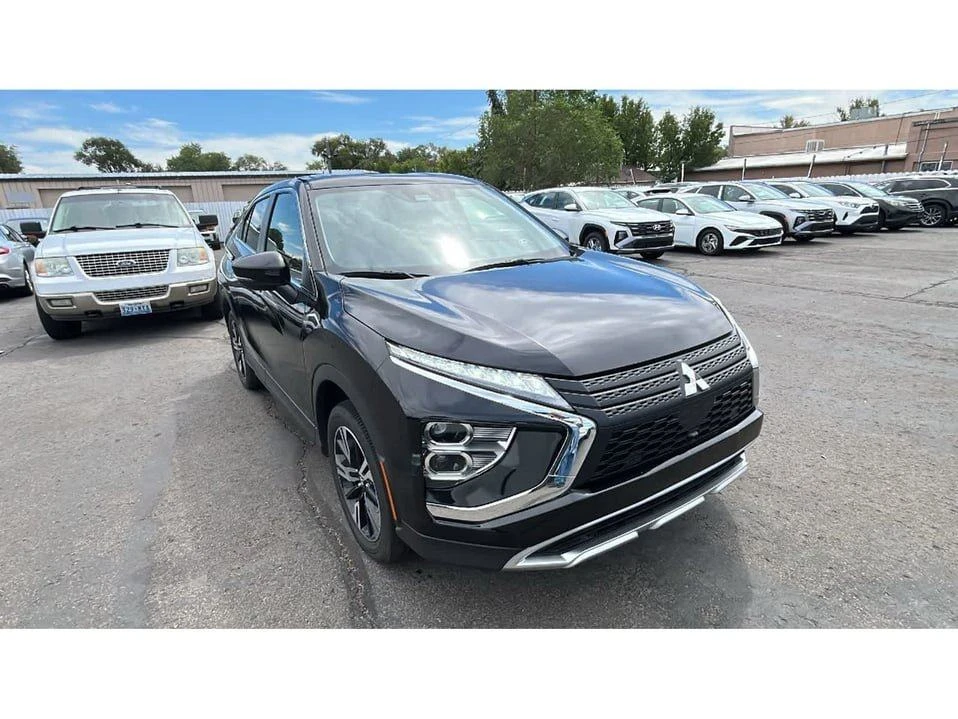 2024 Mitsubishi Eclipse Cross - Image 3 of 10