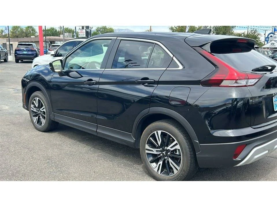 2024 Mitsubishi Eclipse Cross - Image 7 of 10