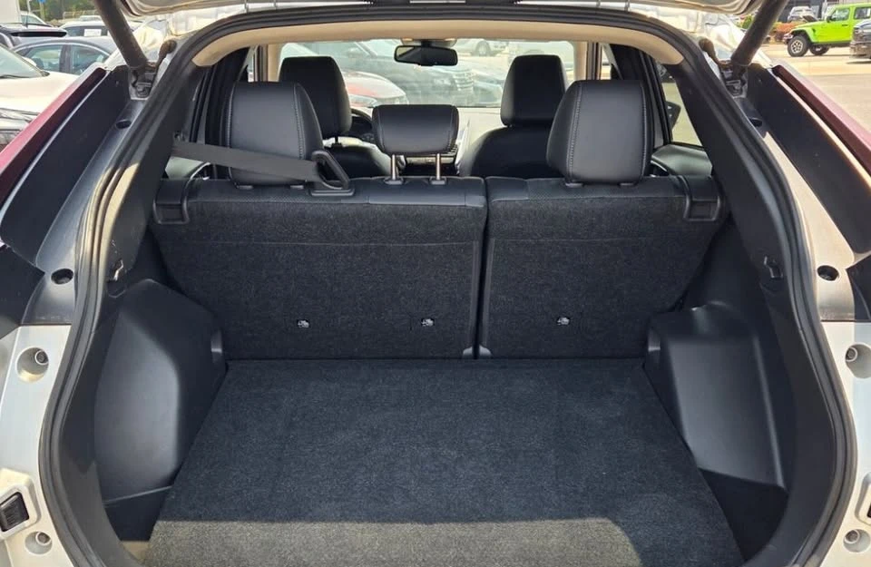 2024 Mitsubishi Eclipse Cross - Image 12 of 12