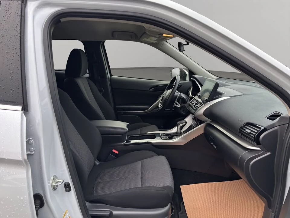 2024 Mitsubishi Eclipse Cross - Image 16 of 17