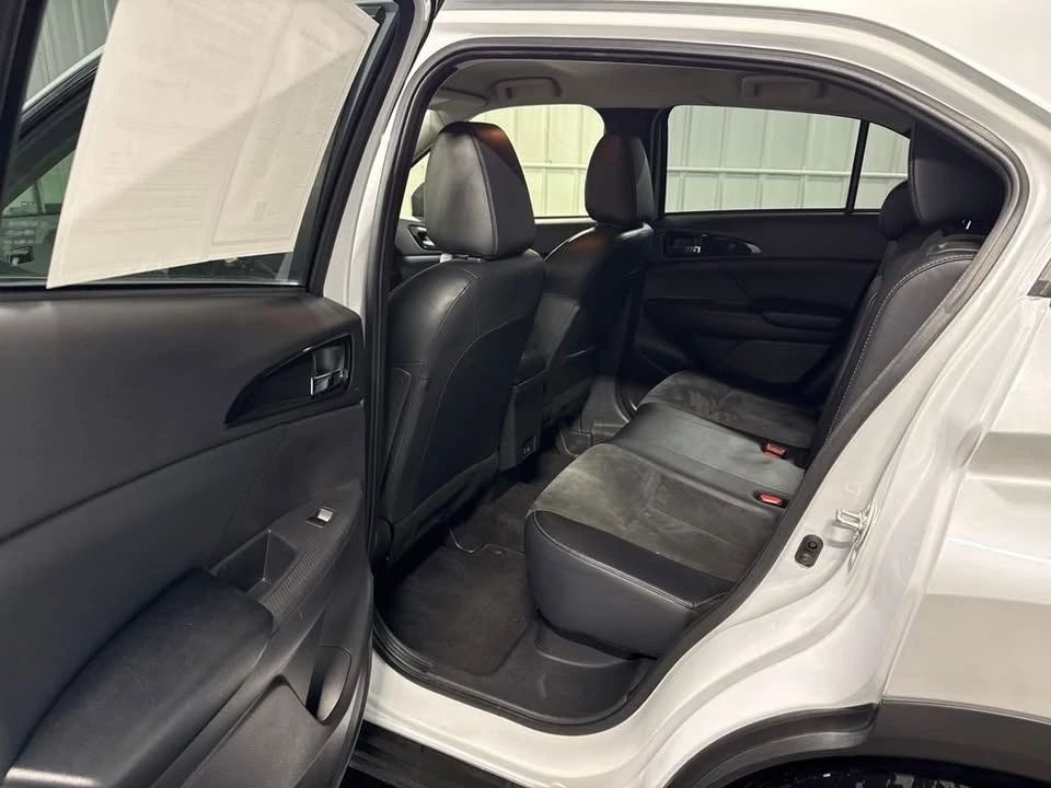 2024 Mitsubishi Eclipse Cross - Image 15 of 20