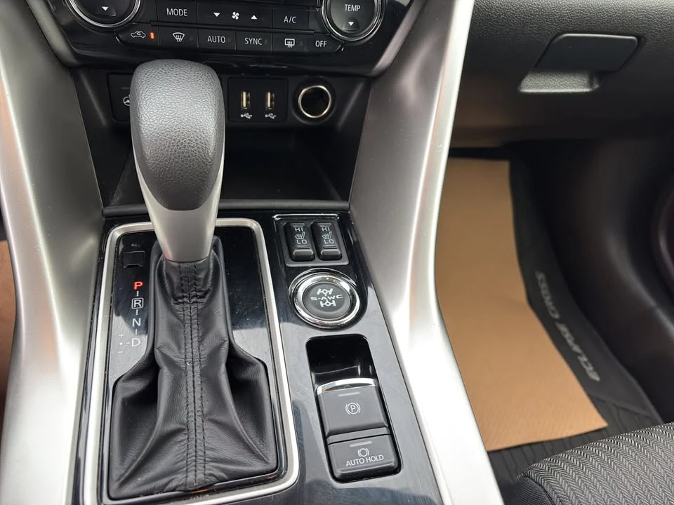 2024 Mitsubishi Eclipse Cross - Image 15 of 17
