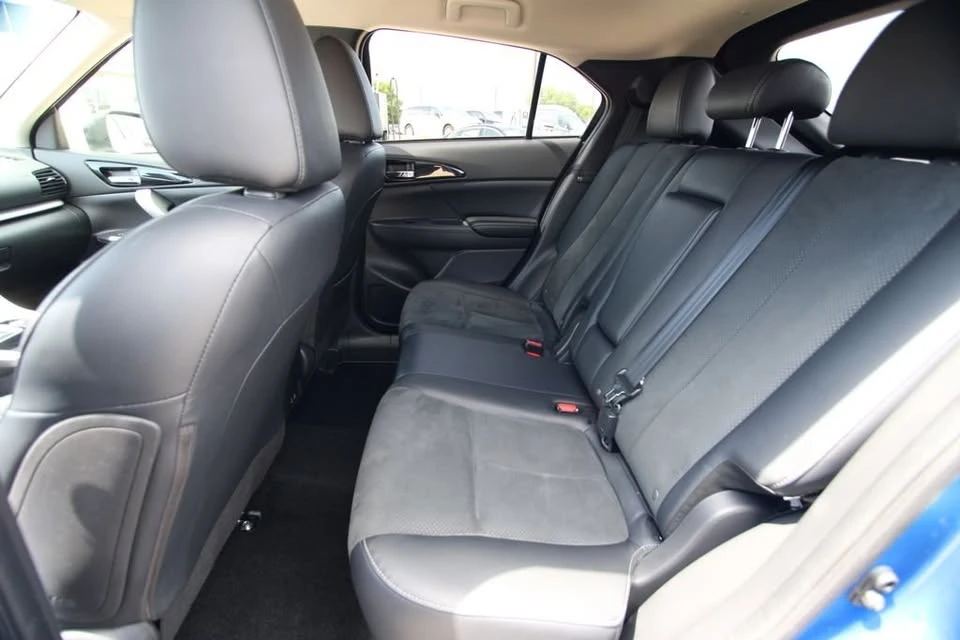2024 Mitsubishi Eclipse Cross - Image 7 of 20