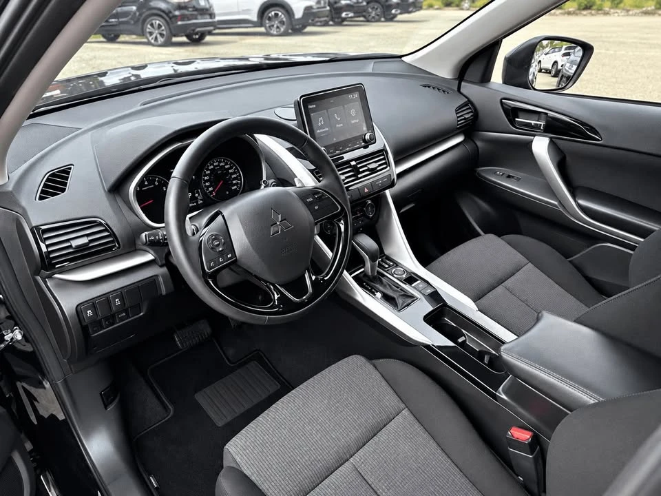 2024 Mitsubishi Eclipse Cross - Image 6 of 10