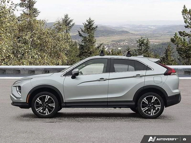 2024 Mitsubishi Eclipse Cross - Image 2 of 17