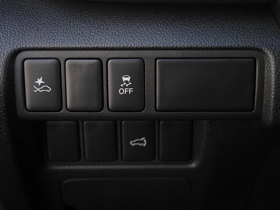 2024 Mitsubishi Eclipse Cross - Image 17 of 20