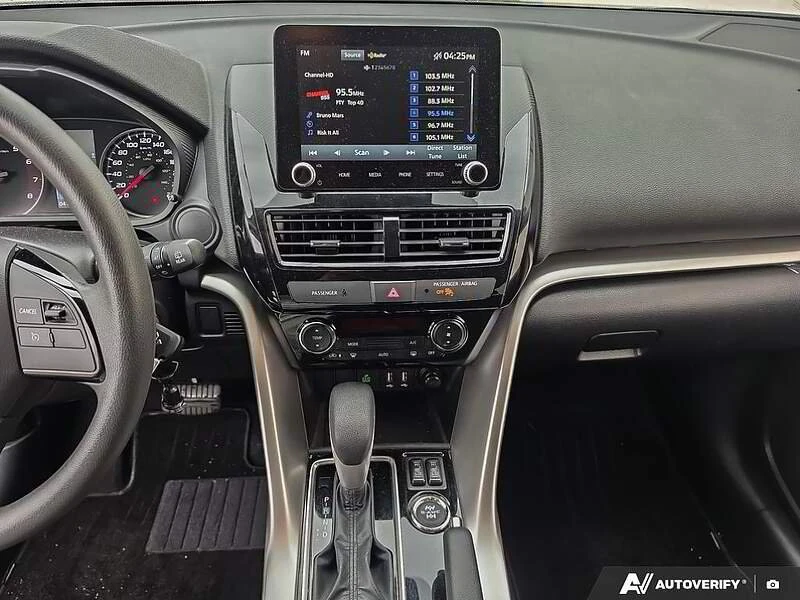 2024 Mitsubishi Eclipse Cross - Image 14 of 17