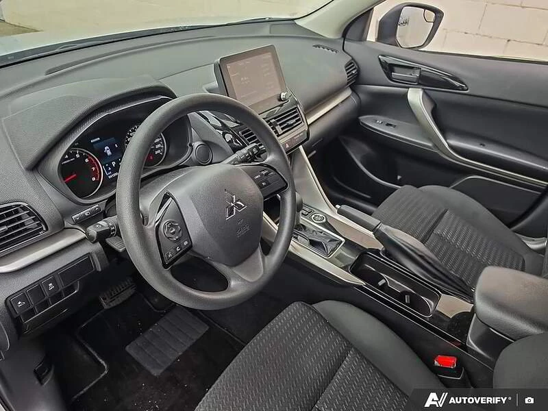 2024 Mitsubishi Eclipse Cross - Image 8 of 17