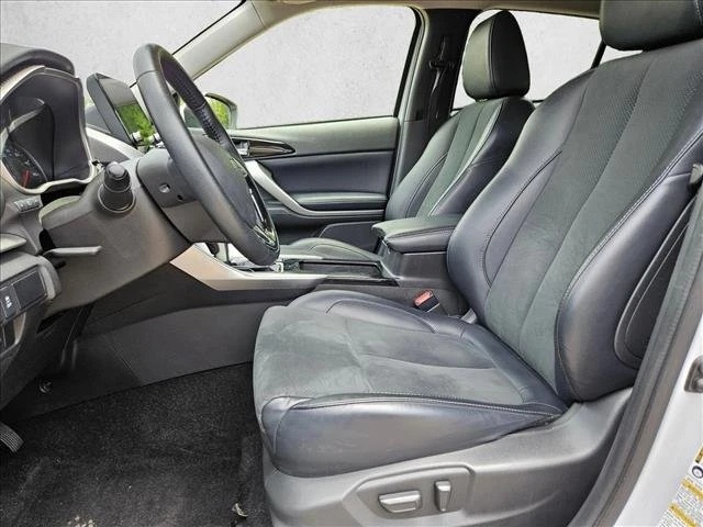 2024 Mitsubishi Eclipse Cross - Image 5 of 6