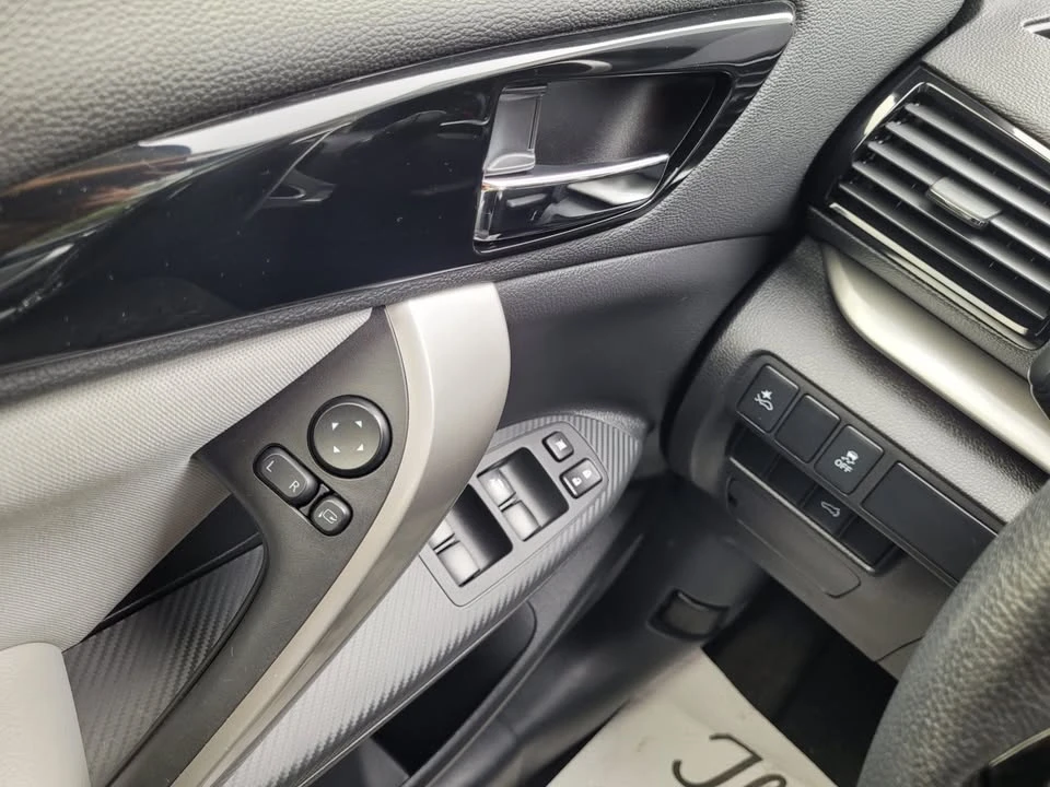 2024 Mitsubishi Eclipse Cross - Image 14 of 19