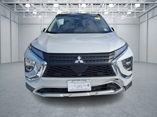 2024 Mitsubishi Eclipse Cross - Image 2 of 4