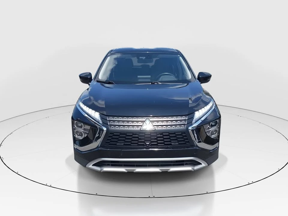 2024 Mitsubishi Eclipse Cross - Image 2 of 12