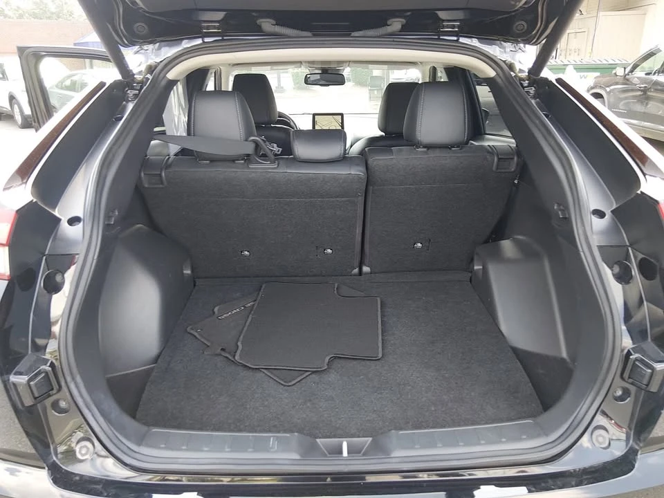 2024 Mitsubishi Eclipse Cross - Image 8 of 12