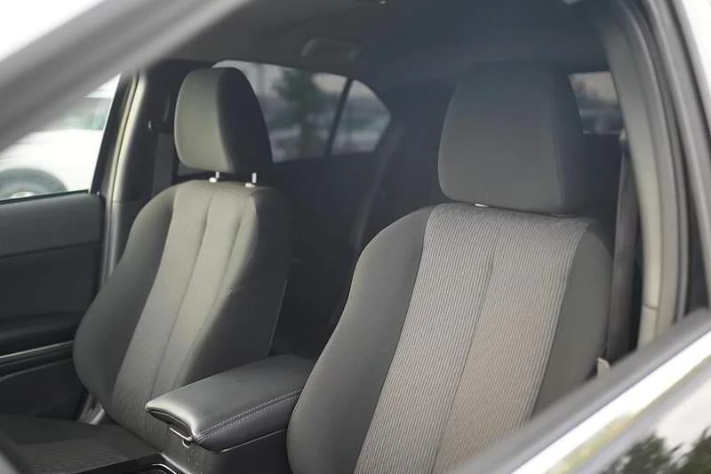 2024 Mitsubishi Eclipse Cross - Image 9 of 12