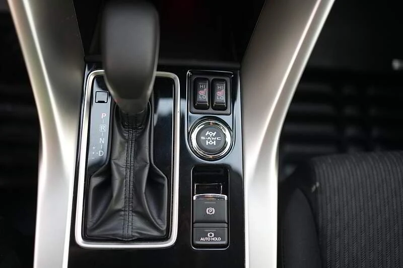 2024 Mitsubishi Eclipse Cross - Image 11 of 12