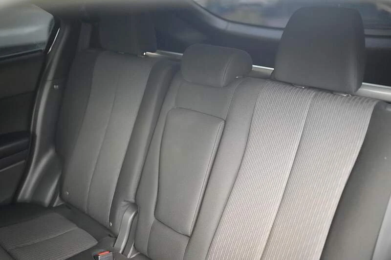2024 Mitsubishi Eclipse Cross - Image 10 of 12