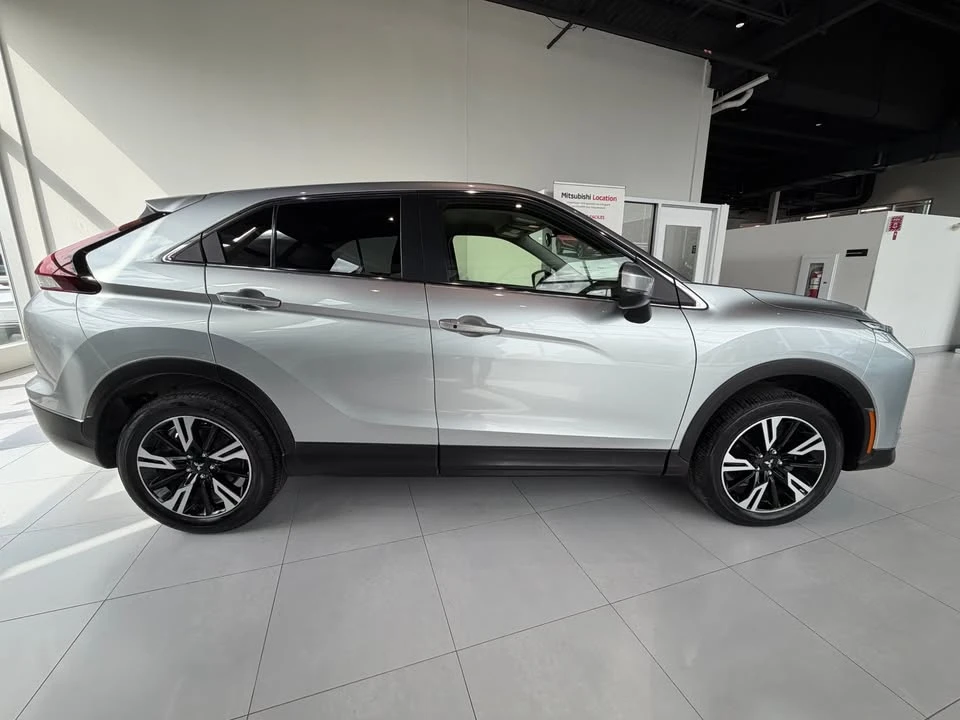 2024 Mitsubishi Eclipse Cross - Image 7 of 16
