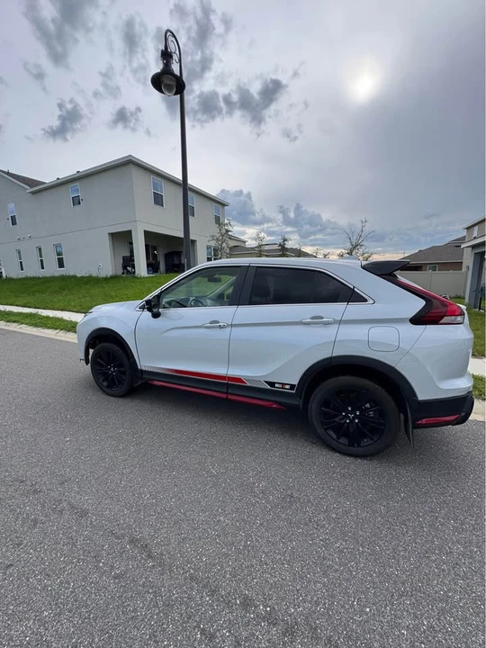 2024 Mitsubishi Eclipse Cross - Image 6 of 8