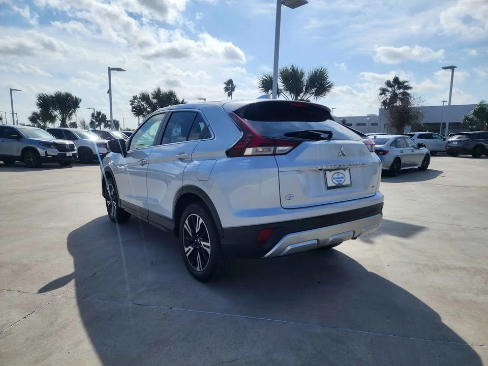 2024 Mitsubishi Eclipse Cross - Image 5 of 9