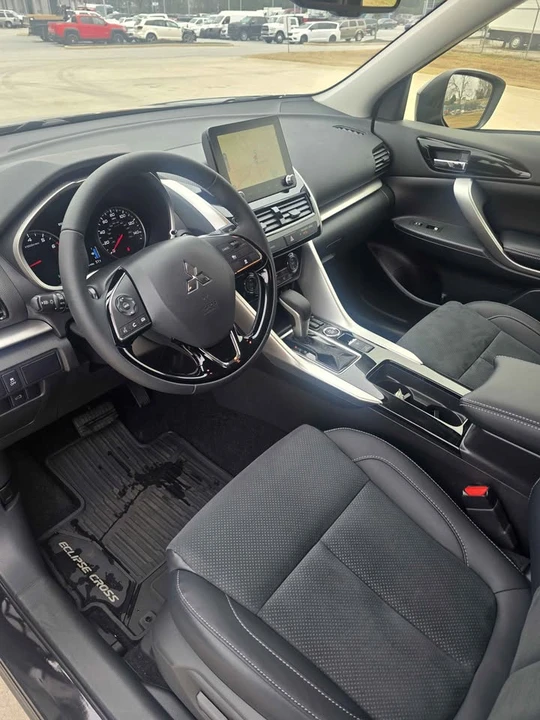 2024 Mitsubishi Eclipse Cross - Image 9 of 18
