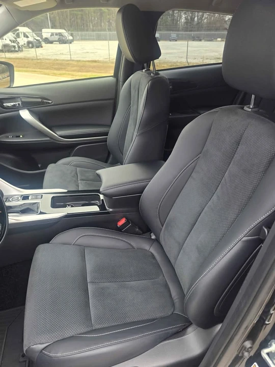 2024 Mitsubishi Eclipse Cross - Image 8 of 18