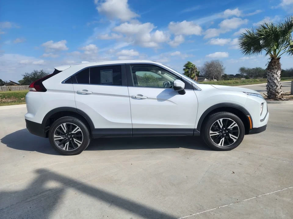 2024 Mitsubishi Eclipse Cross - Image 3 of 9