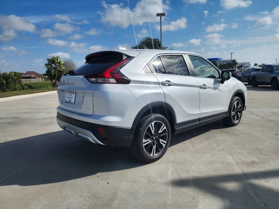 2024 Mitsubishi Eclipse Cross - Image 4 of 9