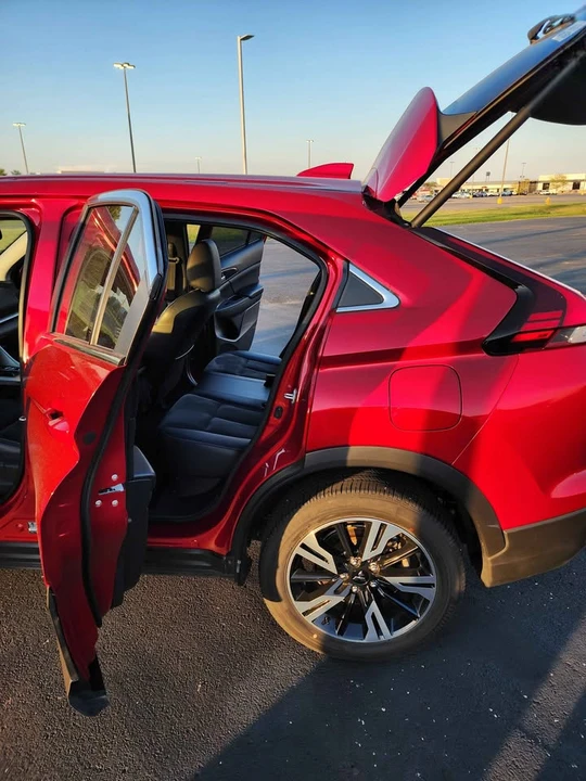2024 Mitsubishi Eclipse Cross - Image 4 of 9