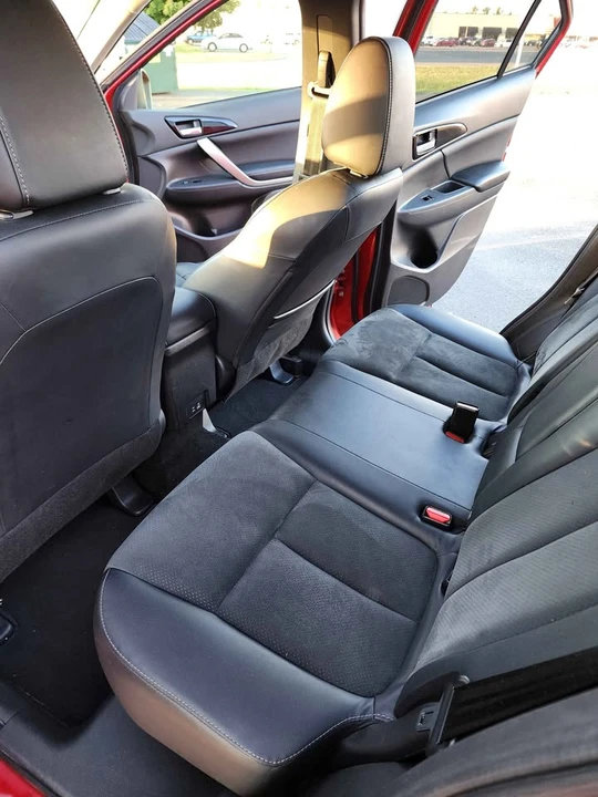 2024 Mitsubishi Eclipse Cross - Image 5 of 9