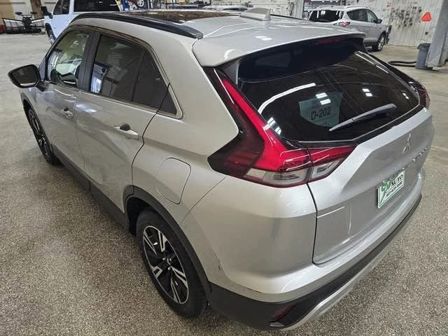 2024 Mitsubishi - Image 8 of 10