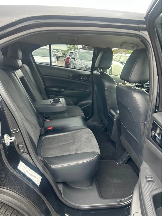 2024 Mitsubishi Eclipse Cross - Image 5 of 10