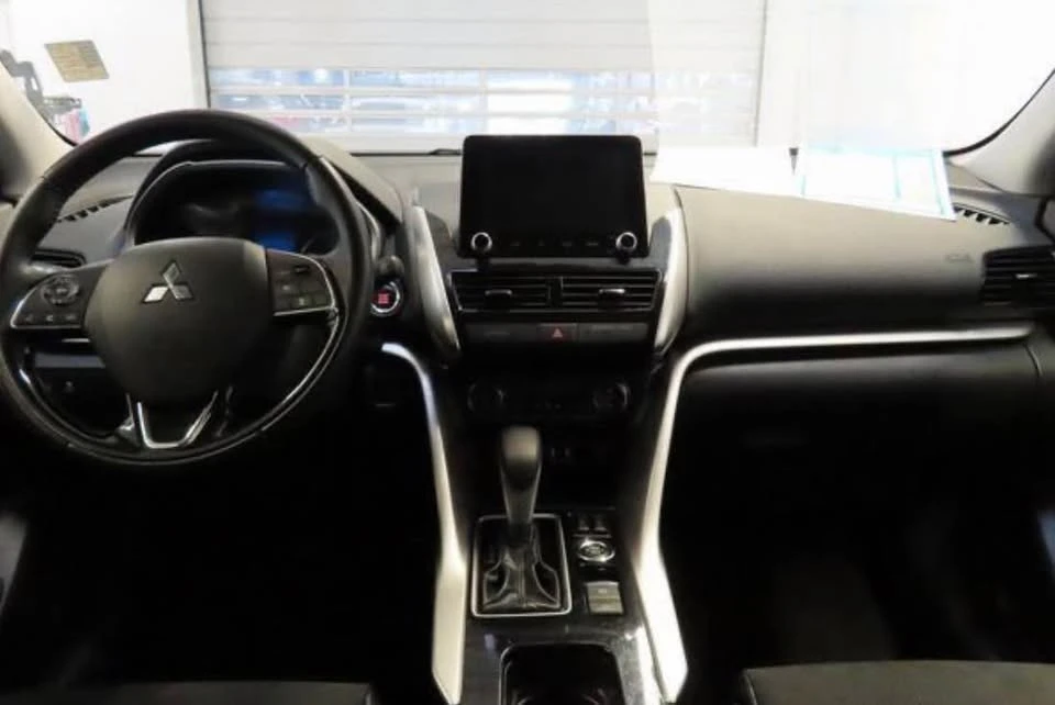 2024 Mitsubishi Eclipse Cross - Image 4 of 5