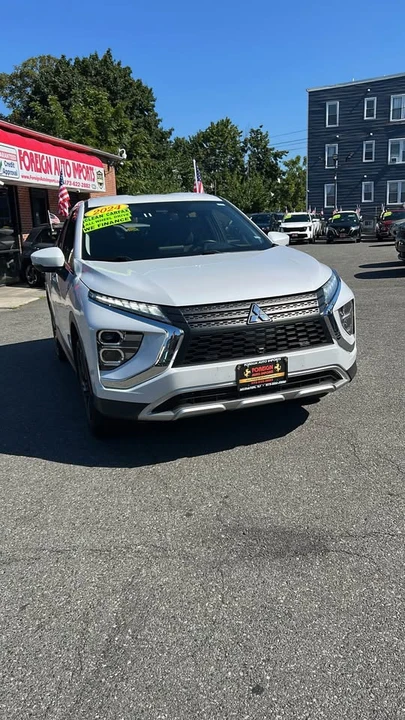 2024 Mitsubishi Eclipse Cross - Image 2 of 8